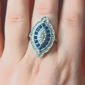 Elegant Silver and Blue Women's Ring